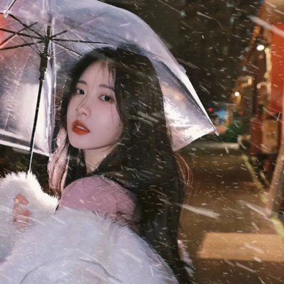 女神蒙上眼